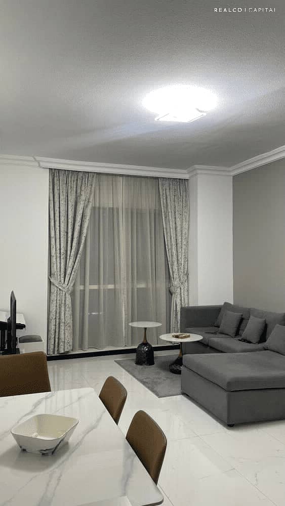 High ROI Investment | Spacious | Close to Metro station High ROI Investment | Spacious | Close to Metro station