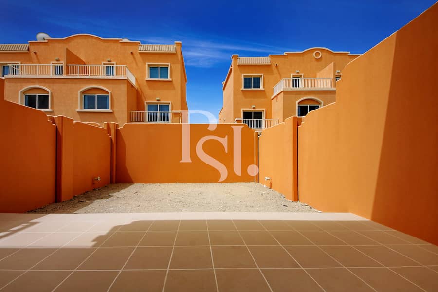 14 2BRM-Unit-C4A095-VI4979-Mediterranean-Village-Al-Reef-Village (13). jpg