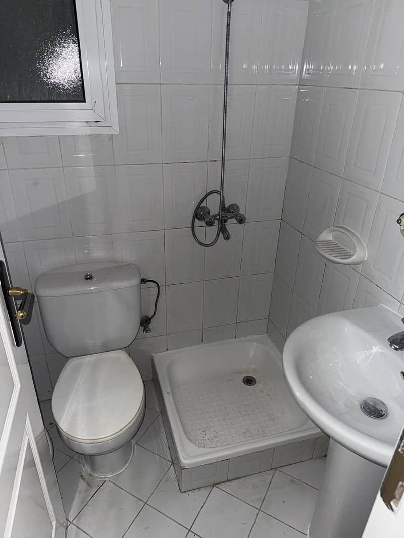 11 IMG-20250524-WA1033. jpg