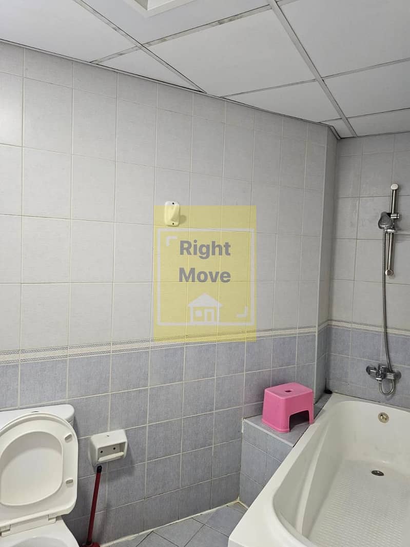 11 d272d6d5-d5ae-40a8-940e-ca11d5a28a74. jpg