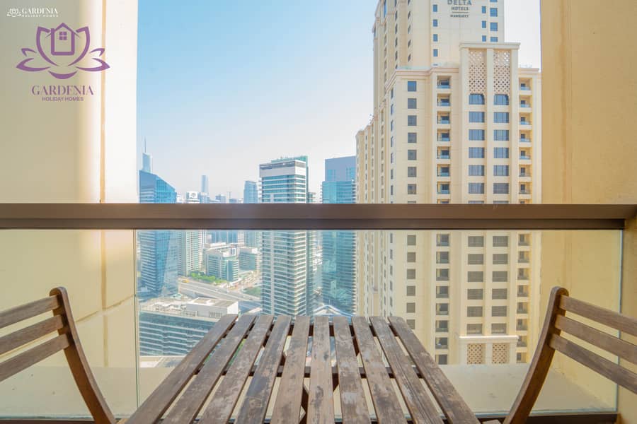 10 Balcony 2. jpg