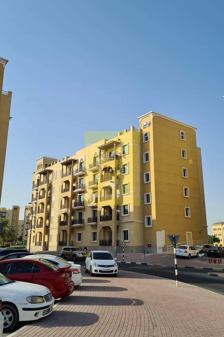 emarati-building-emr-19-24252_xl. jpg emarati-building-emr-19-24252_xl. jpg