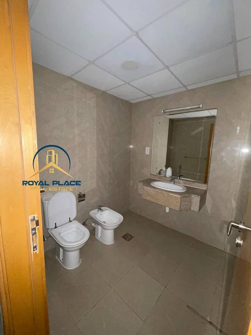 14 56cc9d8c-7038-4adf-9fd1-ec875b6c88ea. jpg
