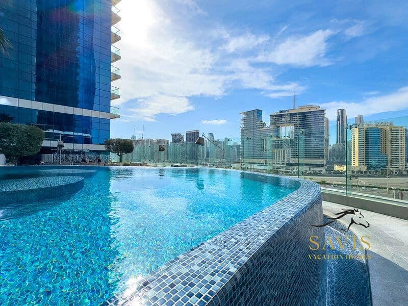 18 DAMAC Paramount  Tower (52). jpg