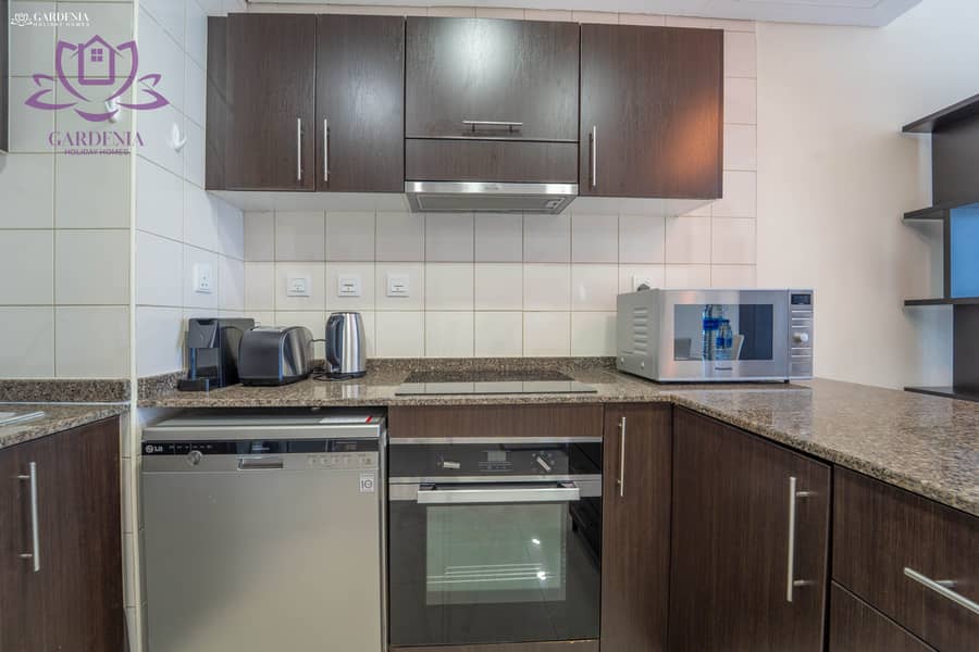 16 kitchen 1. jpg