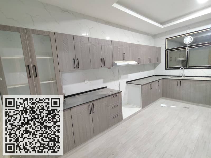 12 54a08fda-ba4b-4774-9ec3-f35004b6d438. jpg