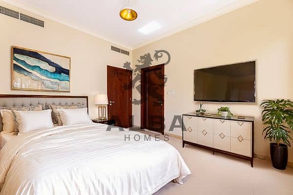 12 IMG_0361-HDR-Edit - Bedroom - Luxury - 2. jpg