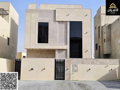 6 Bedroom Villa for Sale in Al Amerah, Ajman - batch_781647602-1066x800. jpg