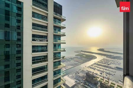 2 Bedroom Flat for Sale in Dubai Marina, Dubai - Princess Tower! 2BR in Marina! Biggest layout!