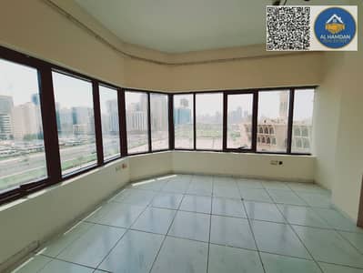 مکتب  للايجار في السور، الشارقة - WhatsApp Image 2024-10-20 at 5.44. 59 PM. jpeg
