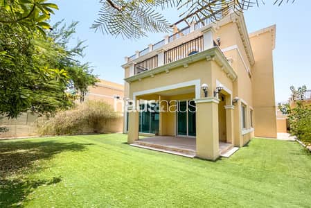 4 Bedroom Villa for Sale in Jumeirah Park, Dubai - Vacant now | Amazing Location | Serious seller |