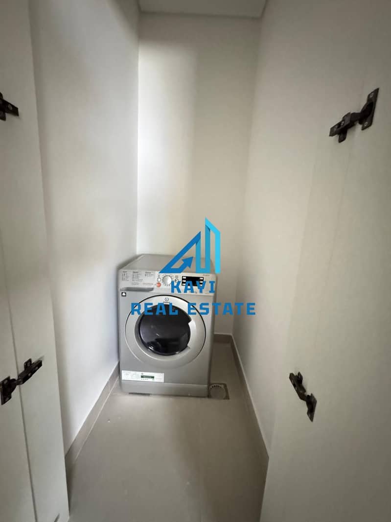 6 rubimsr4bhk8. jpeg