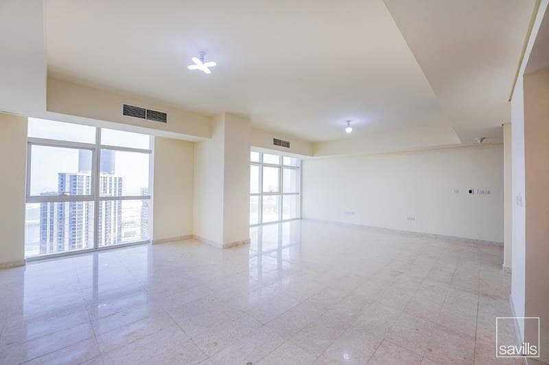 Canal Views | Luxurious Living |Perfect Investment Canal Views | Luxurious Living |Perfect Investment