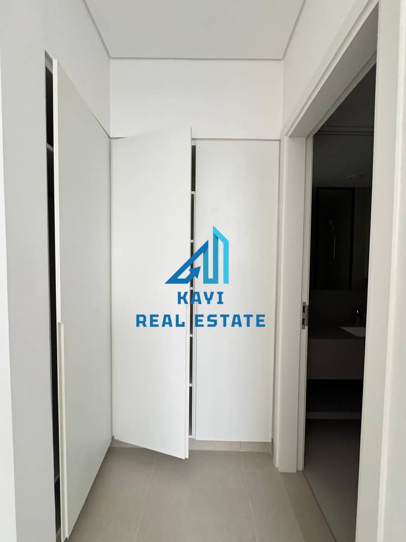 8 rubimsr4bhk5. jpeg