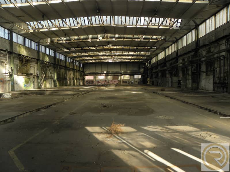 3 structure-building-transport-hall-train-station-factory-1240561-pxhere. com. jpg