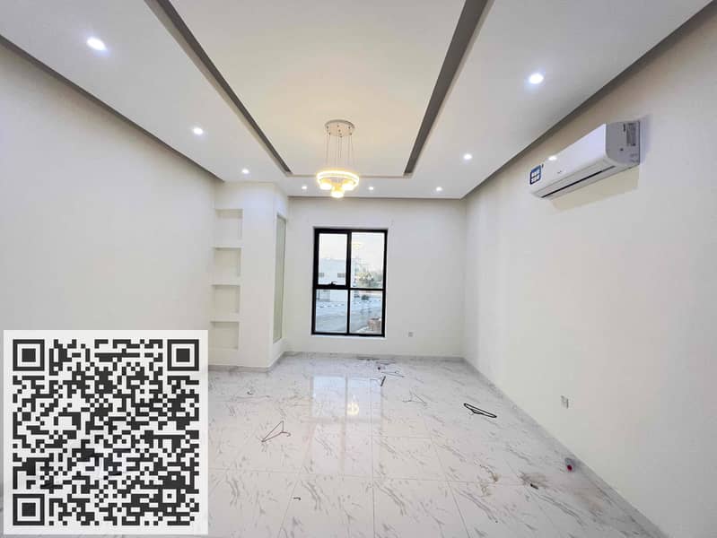 6 7c455aab-9d2b-470a-bb2e-e7dcc4c022e0. jpg