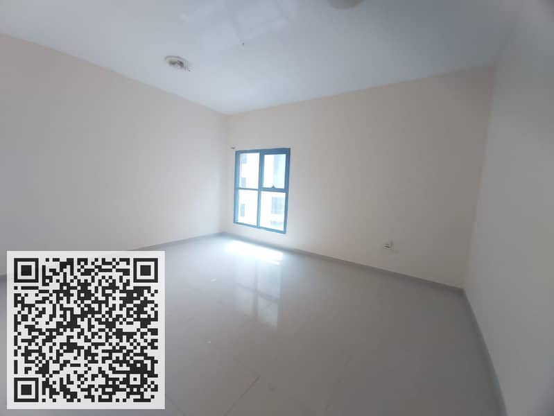 4 d198e5b1-e3dc-44d6-bc6e-a3bdabc816c3. jpg