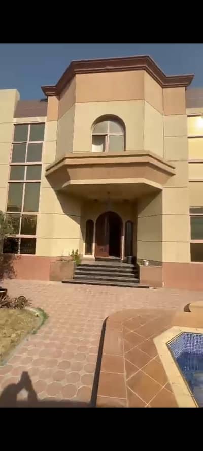 فیلا 5 غرف نوم للايجار في شرقان، الشارقة - IMG-20250706-WA0257. jpg