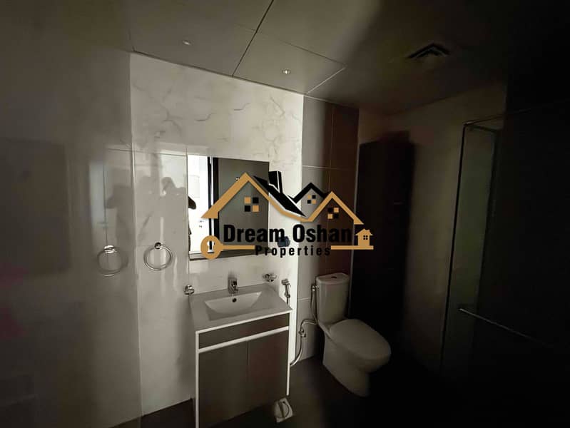12 9da88a33-debe-49ff-a0f5-81c267783ec4. jpg