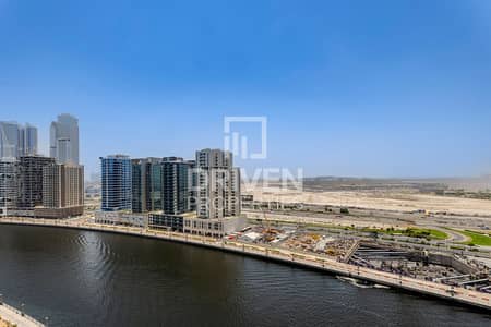 Studio for Sale in Business Bay, Dubai - Canal View | Elegant Unit | Spacious | Vacant