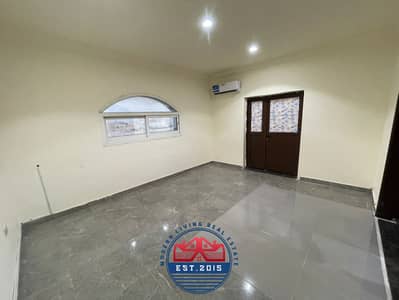 شقة 3 غرف نوم للايجار في مدينة الفلاح‬، أبوظبي - 5f6df517-18cd-4138-908d-ef4a5a734ad9. jpeg