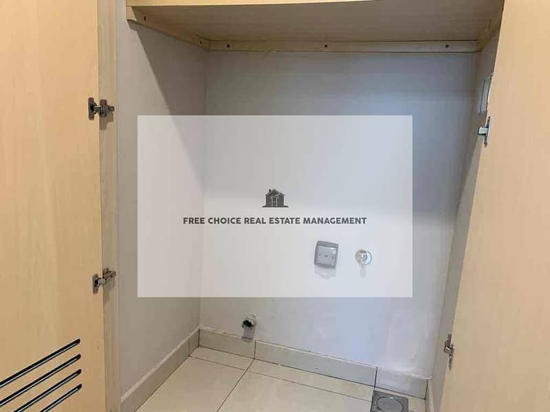7 deffcc99-9ddb-417c-8083-3d912014bd26. jpg