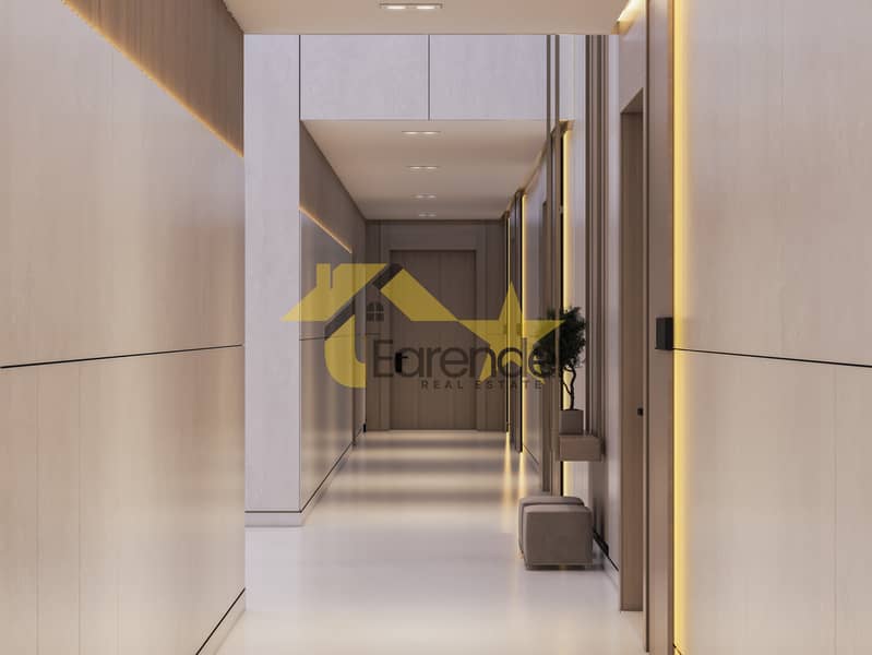 8 Corridor. jpg