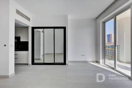 Studio for Rent in Jumeirah Village Circle (JVC), Dubai - SPACIOUS | BRIGHT | FITTED KITCHEN | PET FRIENDLY
