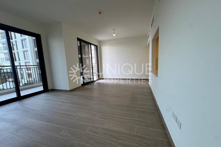 BRAND NEW I POOL VIEW I FULL APPLIANCES BRAND NEW I POOL VIEW I FULL APPLIANCES