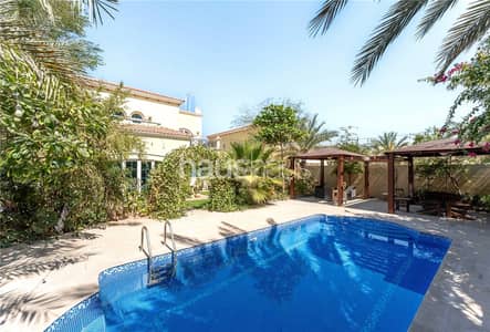 4 Bedroom Villa for Sale in Jumeirah Park, Dubai - Large 4 Bedroom | Owner Occupied | Vacant Soon