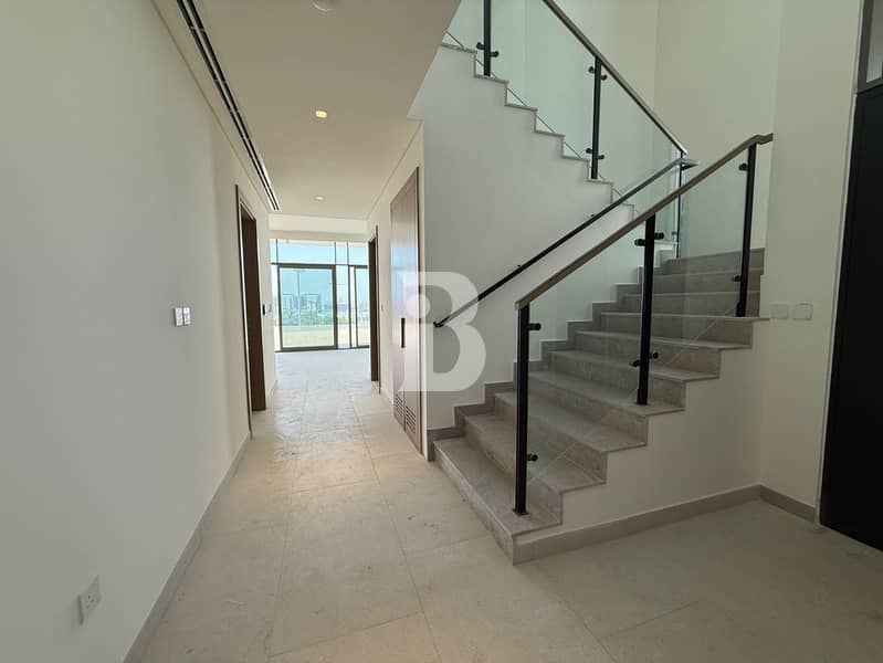 4BR Villa | Single Row | Near the Pool 4BR Villa | Single Row | Near the Pool