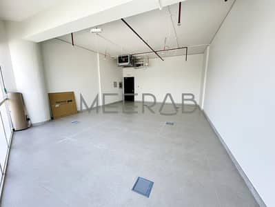 مکتب  للايجار في الخليج التجاري، دبي - WhatsApp Image 2025-05-08 at 3.38. 07 PM. jpeg