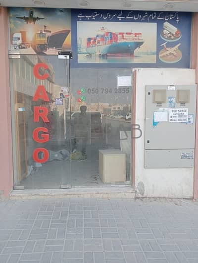 محل تجاري  للايجار في محيصنة، دبي - WhatsApp Image 2025-07-02 at 17.32. 12 (1). jpeg