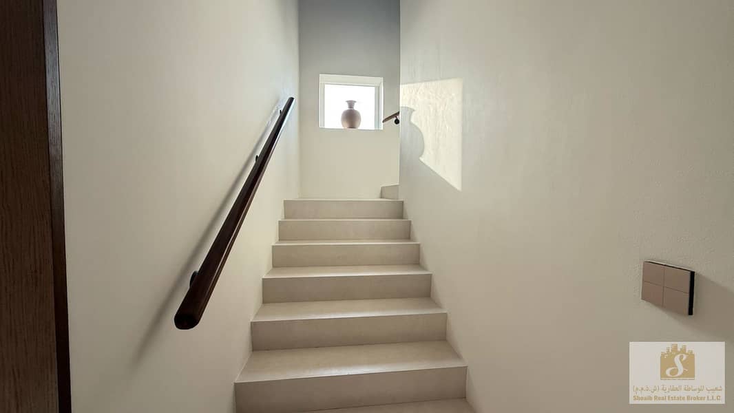 10 IMG-20250507-WA0072. jpg