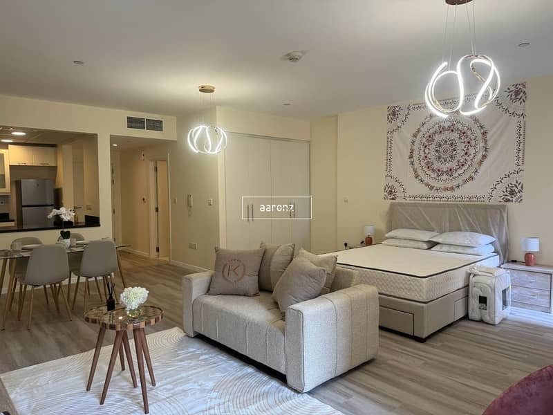 Exclusive | Fully Furnished | Upgraded | Vacant