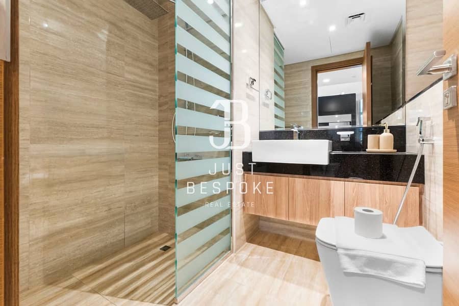 15 1207B toilet. jpg