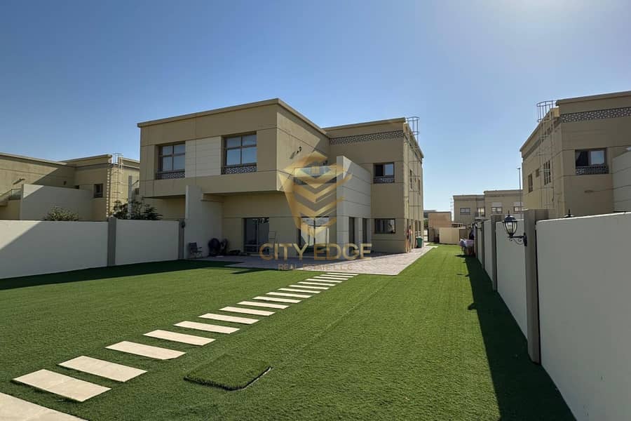 فیلا في مجمع شموس السكنى،الشارقة غاردن سيتي 5 غرف 3450000 درهم - 12148029 فیلا في مجمع شموس السكنى،الشارقة غاردن سيتي 5 غرف 3450000 درهم - 12148029
