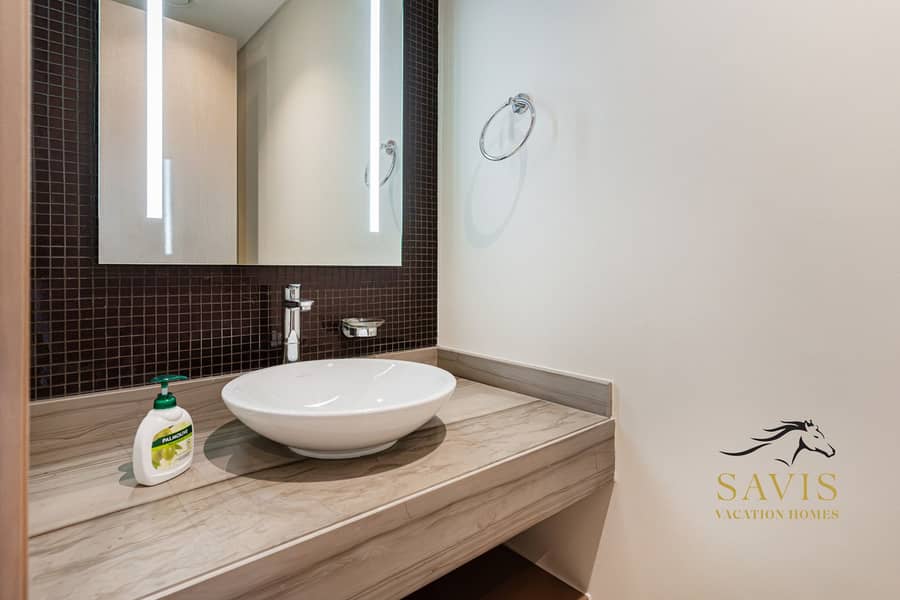 13 DAMAC Paramount  Tower (20). jpg