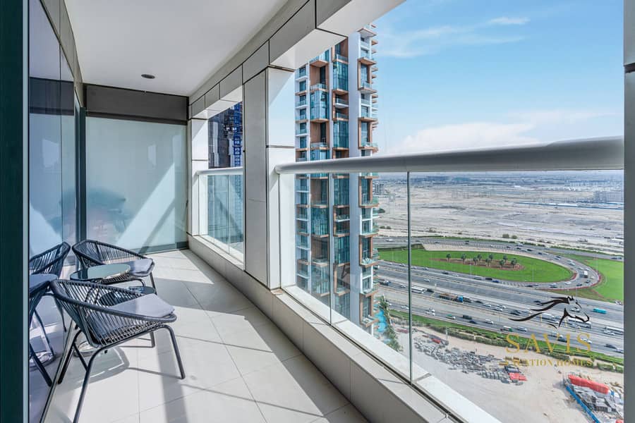 15 DAMAC Paramount  Tower (30). jpg