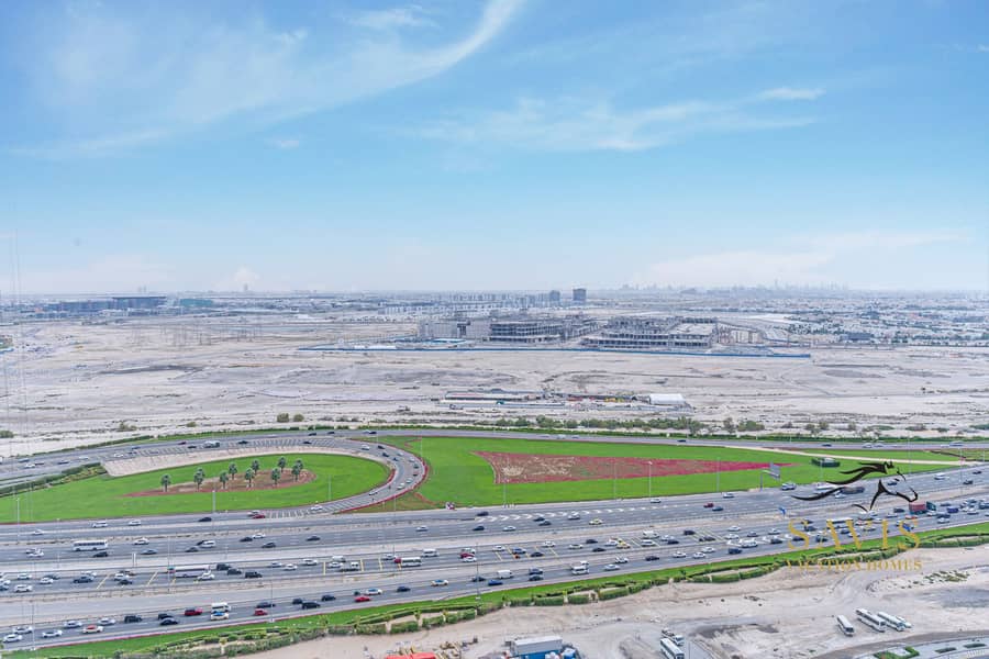 16 DAMAC Paramount  Tower (32). jpg