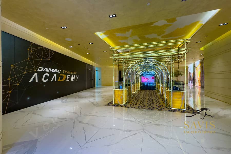 36 DAMAC Paramount  Tower (58). jpg