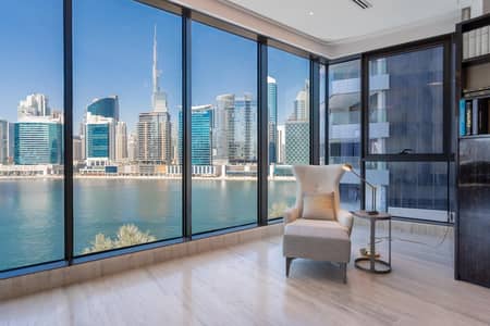 2 Bedroom Flat for Sale in Business Bay, Dubai - Burj Khalifa | Half Floor Penthouse | Waterfront