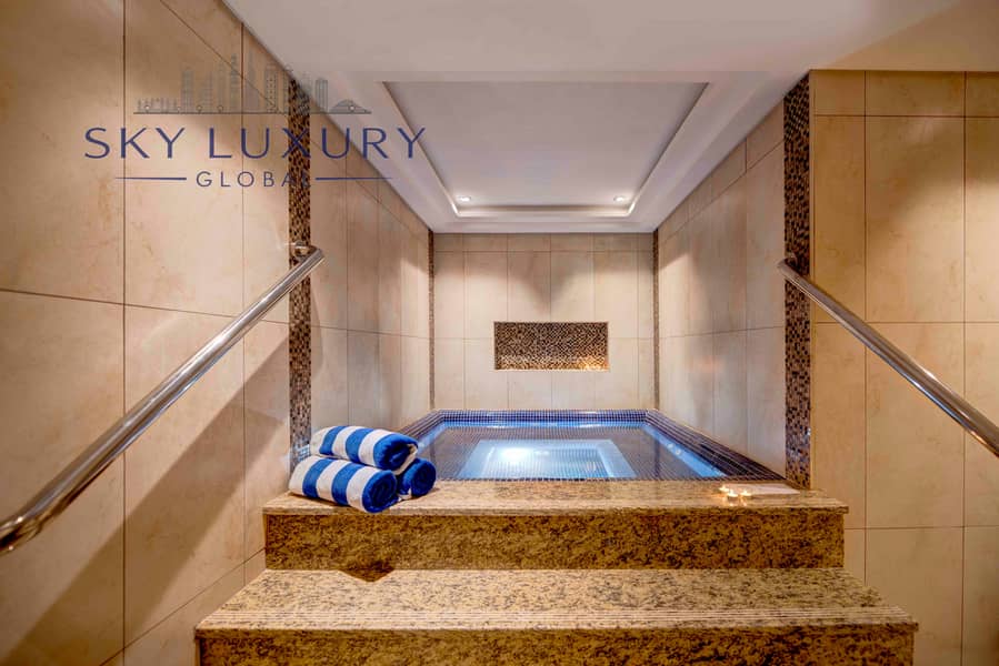 42 RCS+Jacuzzi. jpg