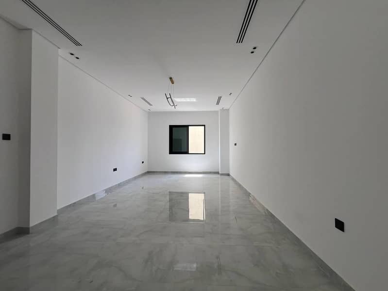 4 صورة واتساب بتاريخ 2025-07-07 في 11.00. 47_8f310a0e. jpg