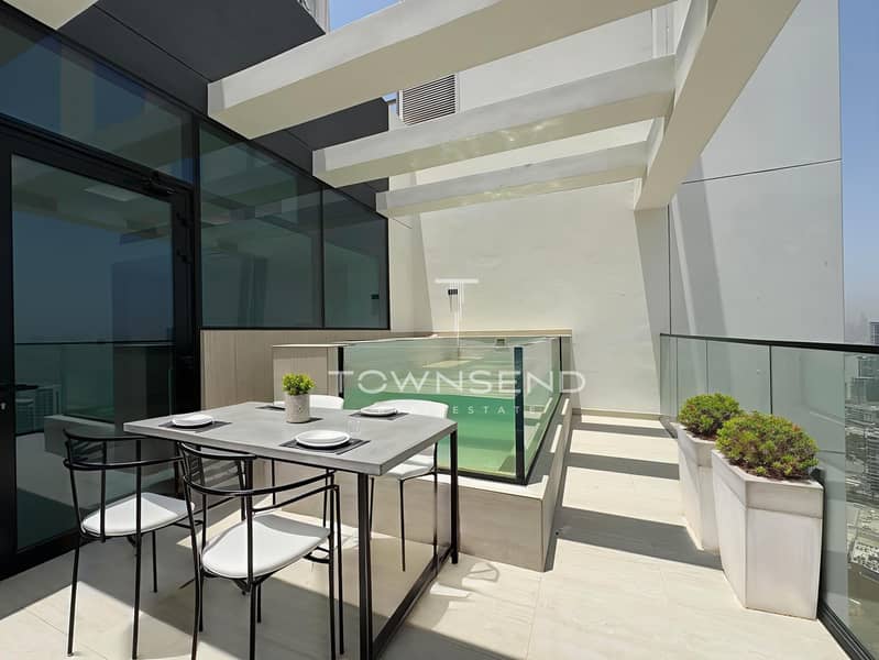 Corner Unit | High Floor | Private Balcony Pool Corner Unit | High Floor | Private Balcony Pool