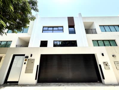 4 Bedroom Villa for Rent in Al Sufouh, Dubai - Renovated | Vacant | Close To Burj Al Arab