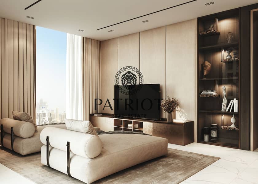 3 Master Bedroom 03-min. png