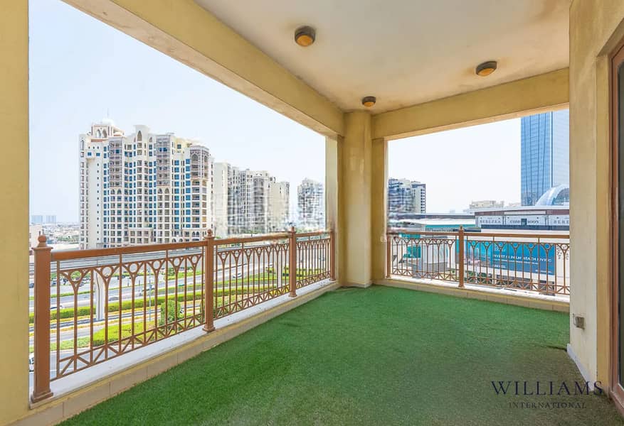 LARGE BALCONY | ATLANTIS VIEW | BEST VALUE LARGE BALCONY | ATLANTIS VIEW | BEST VALUE