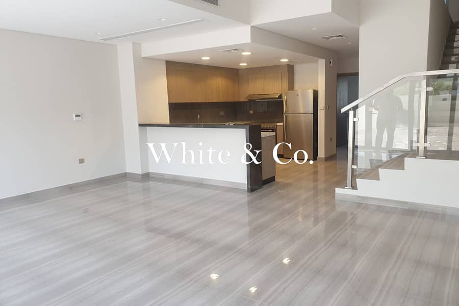 位于达马克山庄,银色温泉别墅区 4 卧室的公寓 220000 AED - 12151749 位于达马克山庄,银色温泉别墅区 4 卧室的公寓 220000 AED - 12151749