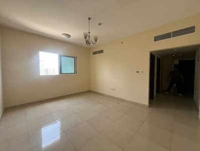 فلیٹ 3 غرف نوم للايجار في المجاز، الشارقة - 31b49565-8aa6-4050-8d4d-8e7115eaad7c. jpg